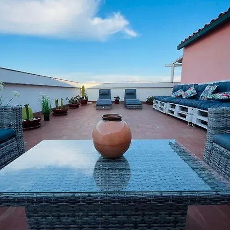 Attico Rosa Sea View *